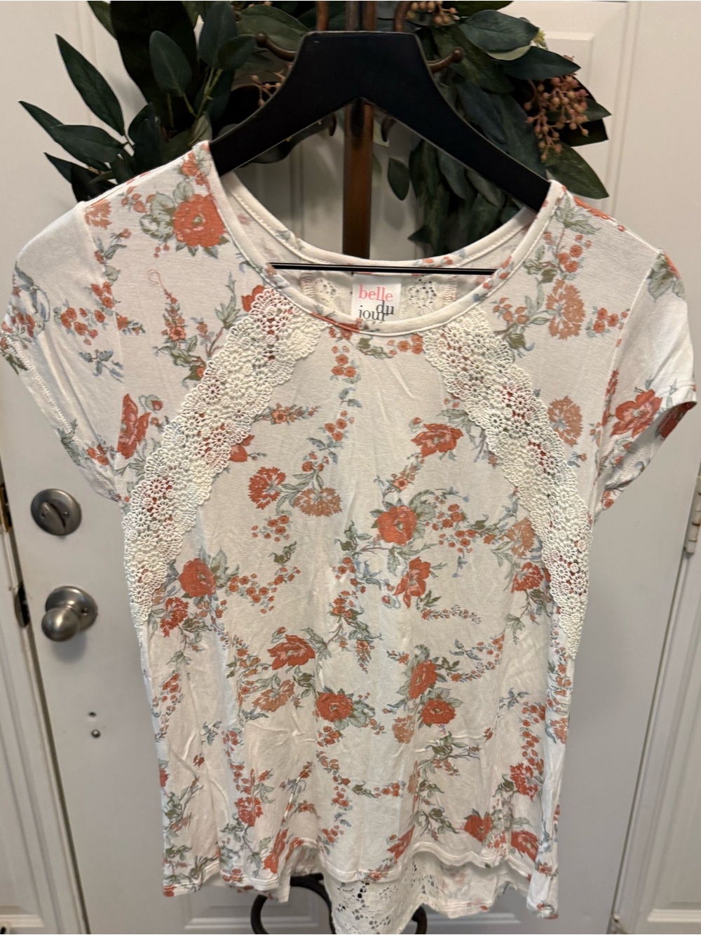 Belle Du Jour Soft Floral Print Lace Detail Tee T Shirt with Crisscross Back M
